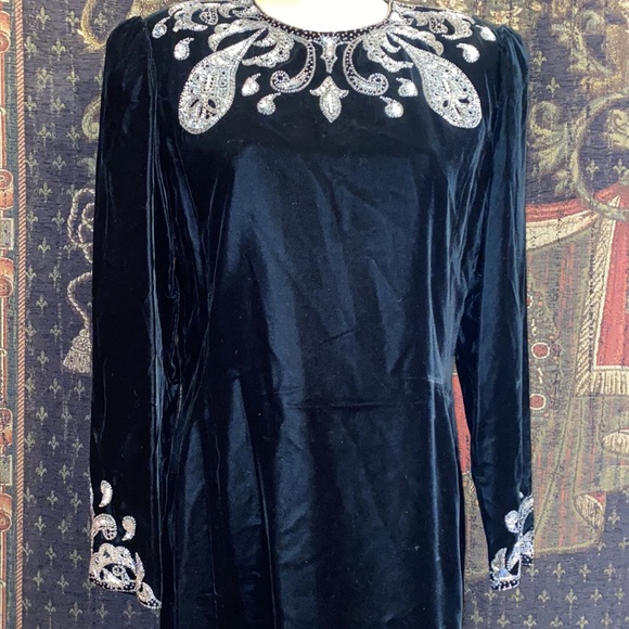 Vintage 80s retro Argenti Notte bejeweled crushed velvety Formal cocktail dress - Picture 6 of 11